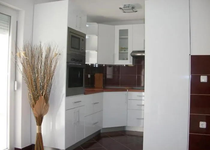 Geraeumige By Interhome Lägenhet *