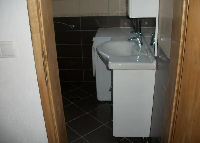 Lägenhet Geraeumige By Interhome