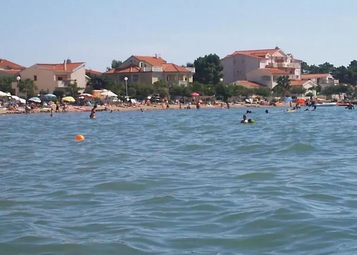 Geraeumige By Interhome * Vir